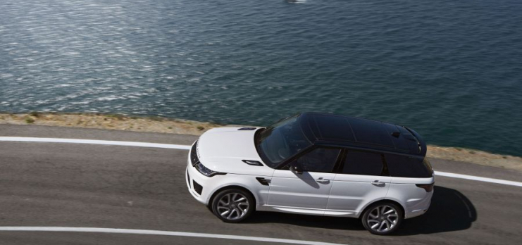 Itt a Range Rover Sport plug-in hibrid